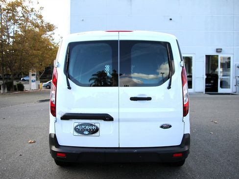 Used 2019 Ford Transit Connect XLT image 7