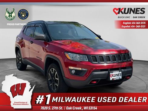 Used 2020 Jeep Compass Trailhawk AWD/4WD image 1