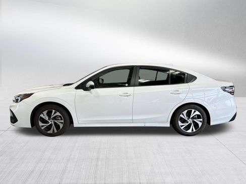 Used 2025 Subaru Legacy Premium AWD/4WD image 4