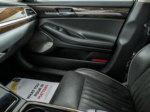 Used 2017 Genesis G90 5.0 Ultimate AWD/4WD image 36