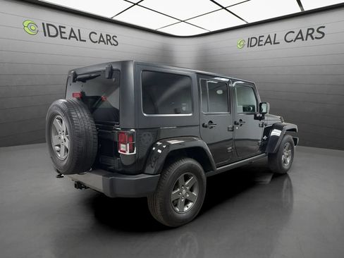 Used 2015 Jeep Wrangler Unlimited Sport AWD/4WD image 5