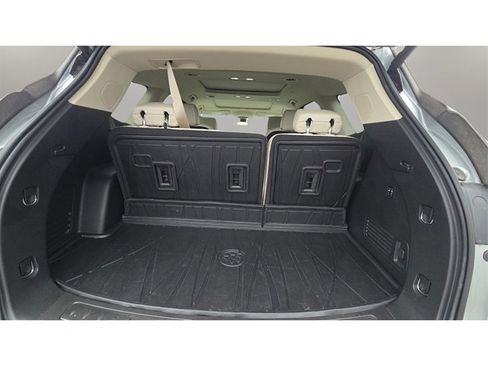 Used 2023 Buick Enclave Avenir w/ Avenir Technology Package image 16