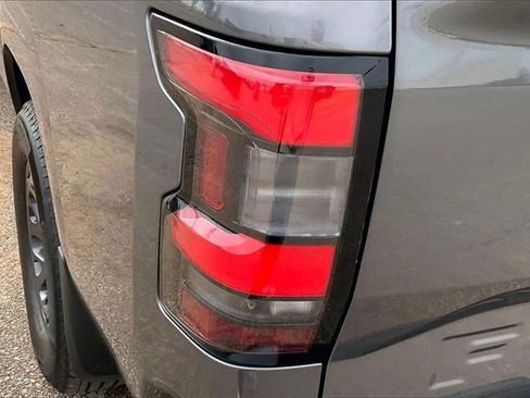 Certified 2024 Nissan Frontier SL w/ Technology Package image 29