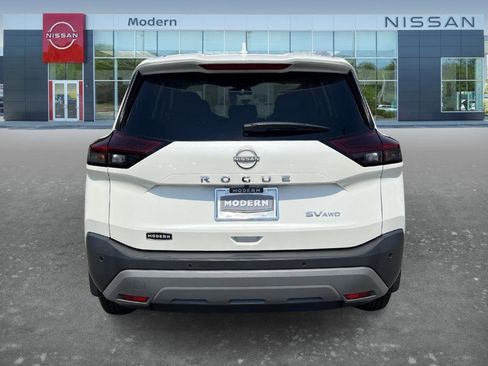 Certified 2023 Nissan Rogue SV w/ SV Premium B Package AWD/4WD image 6