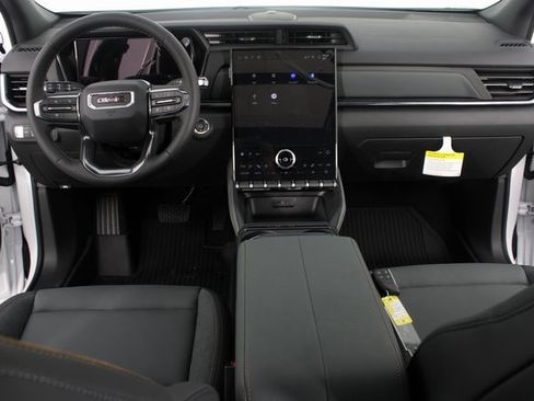 New 2026 GMC Terrain AT4 w/ Convenience Package III image 12