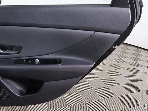 Certified 2023 Hyundai Elantra SEL w/ Convenience Package FWD image 21