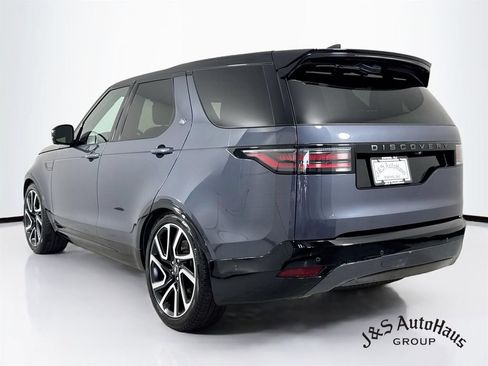 Used 2024 Land Rover Discovery Dynamic SE AWD/4WD image 5