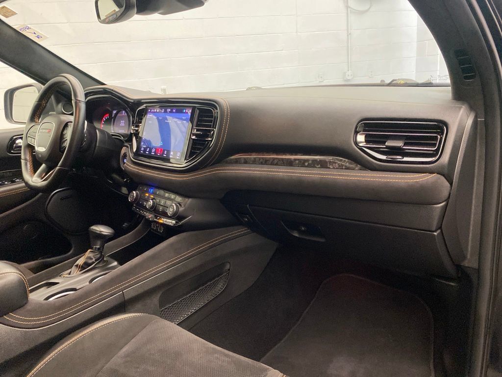 Used 2023 Dodge Durango R/T w/ Hemi Orange Plus Package AWD/4WD image 28