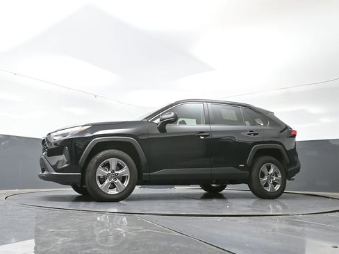 Used 2025 Toyota RAV4 LE image 51