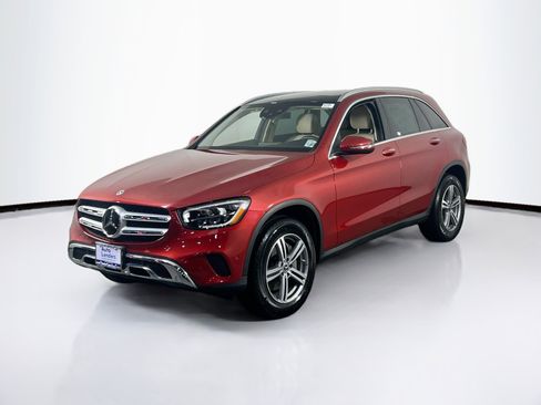 Used 2022 Mercedes-Benz GLC 300 4MATIC image 1