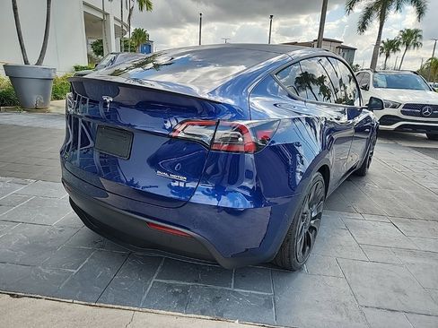 Used 2022 Tesla Model Y Performance image 4