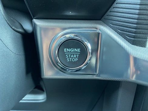 New 2025 Ford F150 Lariat w/ Equipment Group 502A High image 32