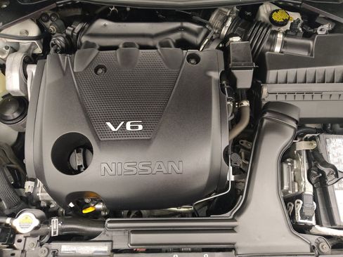 Used 2019 Nissan Maxima SR w/ Sport Mat Group FWD image 30