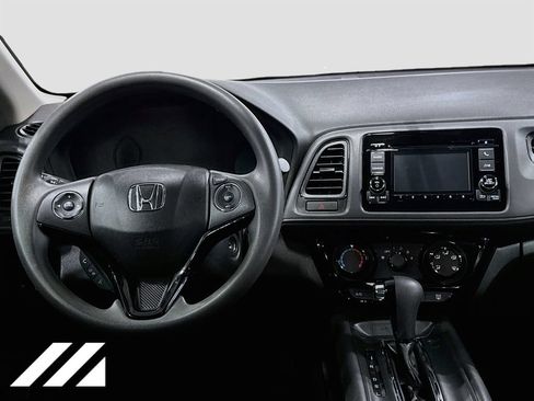 Used 2016 Honda HR-V LX image 22