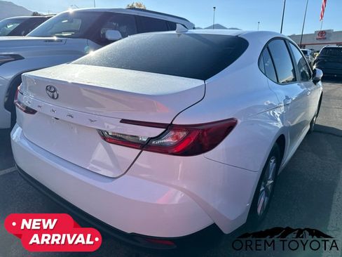 Used 2026 Toyota Camry LE w/ Convenience Package FWD image 13