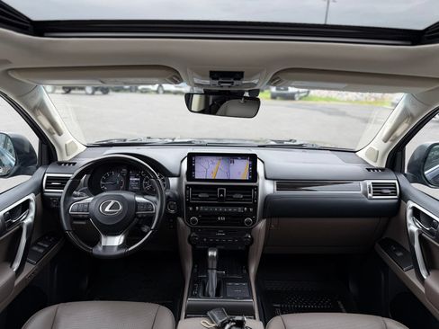 Used 2022 Lexus GX 460 Premium w/ Premium Plus Package AWD/4WD image 34