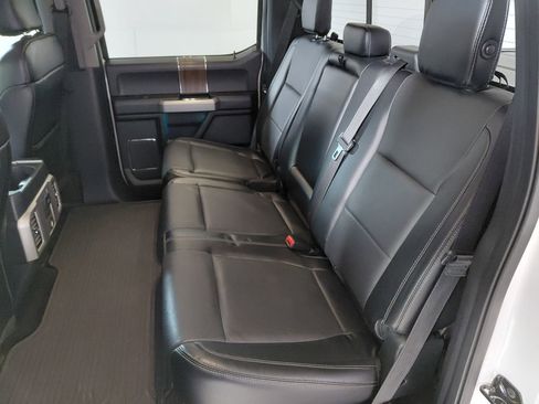 Used 2016 Ford F150 Lariat w/ Equipment Group 502A Luxury image 13