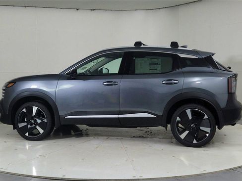 New 2026 Nissan Kicks SR w/ Illumination Package image 4