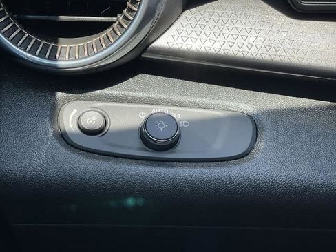 New 2025 Chevrolet Trax ACTIV w/ Driver Confidence Package image 60