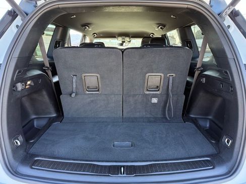 Used 2024 Jeep Grand Cherokee L Laredo image 14