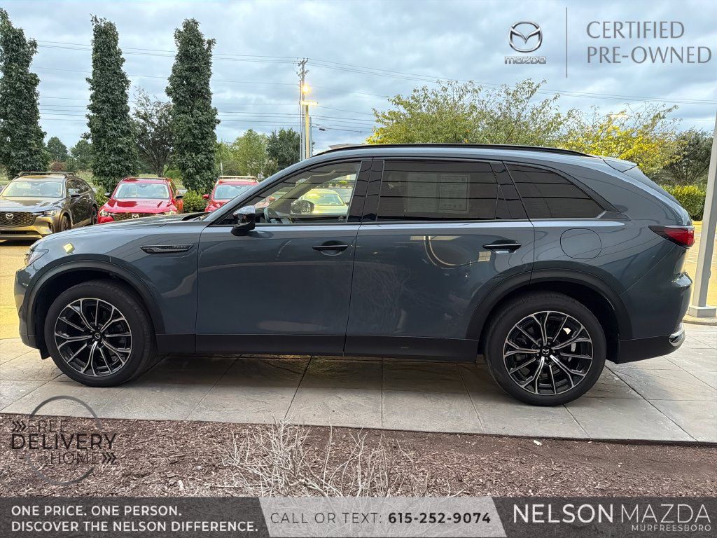 Certified 2025 MAZDA CX-70 Plug-In Hybrid w/ Premium Plus AWD/4WD image 7