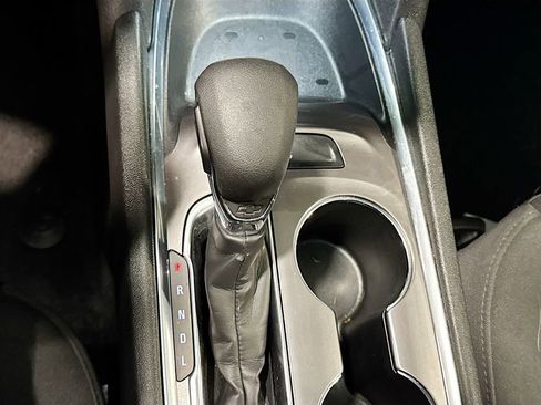 Used 2022 Chevrolet Malibu LT image 18