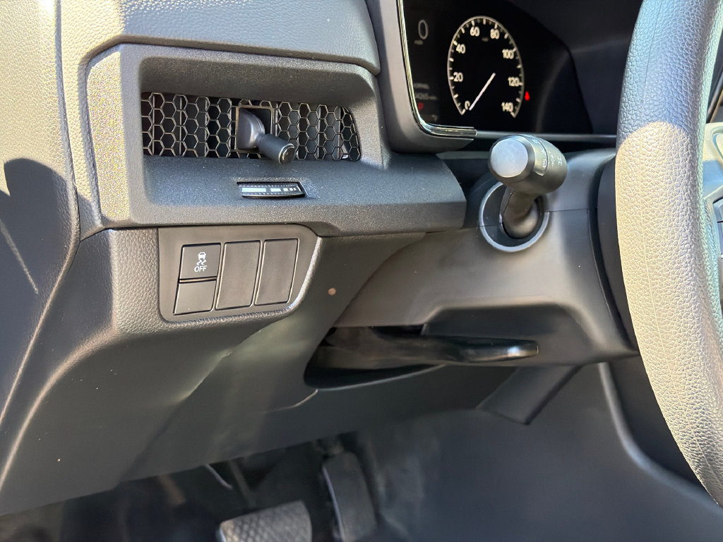 Used 2024 Honda CR-V LX image 17
