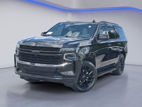 Used 2024 Chevrolet Tahoe LT w/ LT Signature Package AWD/4WD image 2