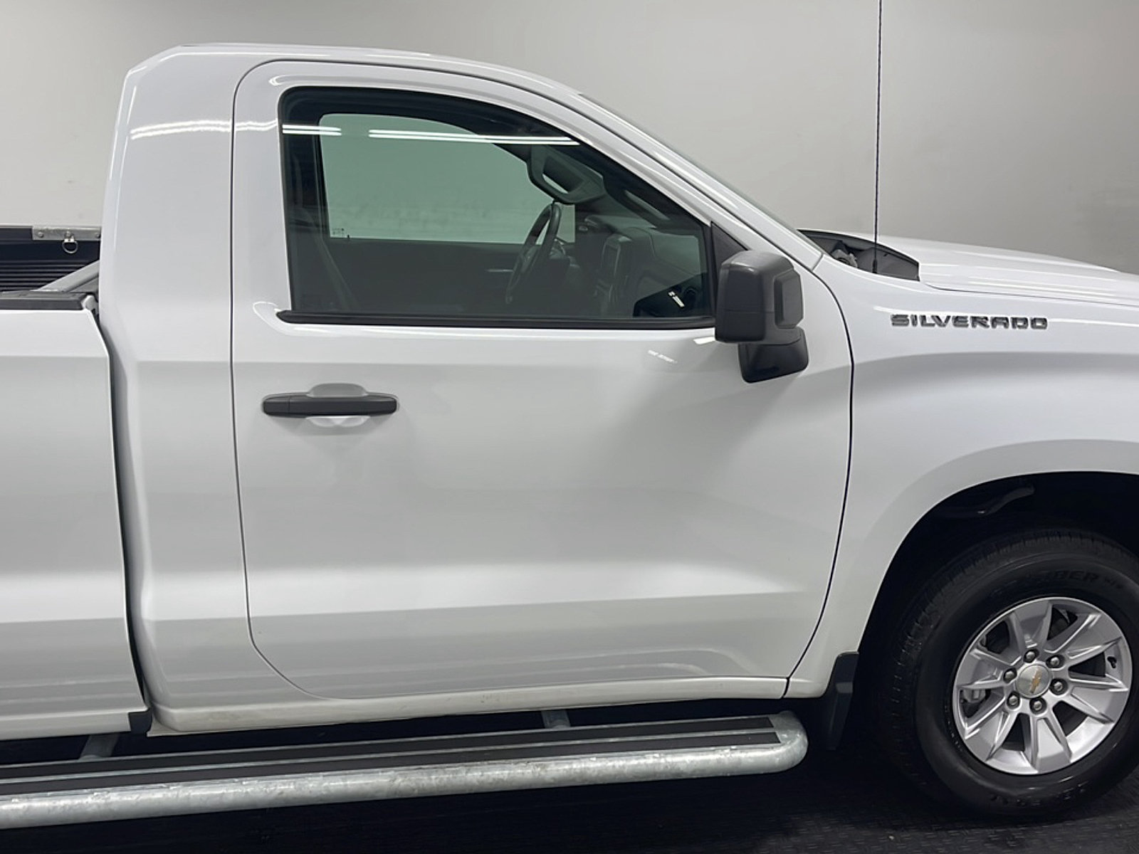 Used 2025 Chevrolet Silverado 1500 W/T RWD image 16