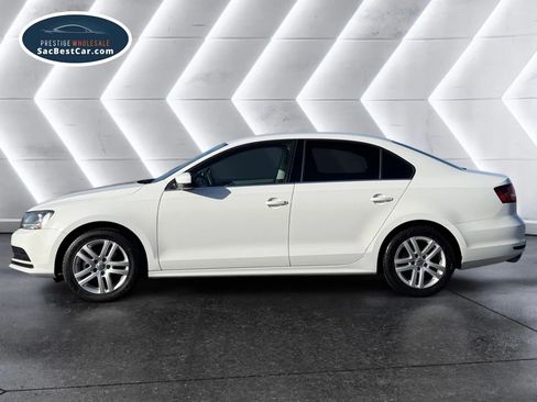 Used 2017 Volkswagen Jetta S image 2