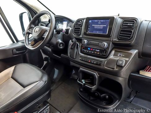 Used 2023 RAM ProMaster 2500 FWD image 21