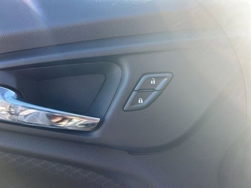 Used 2025 Chevrolet Malibu RS image 16