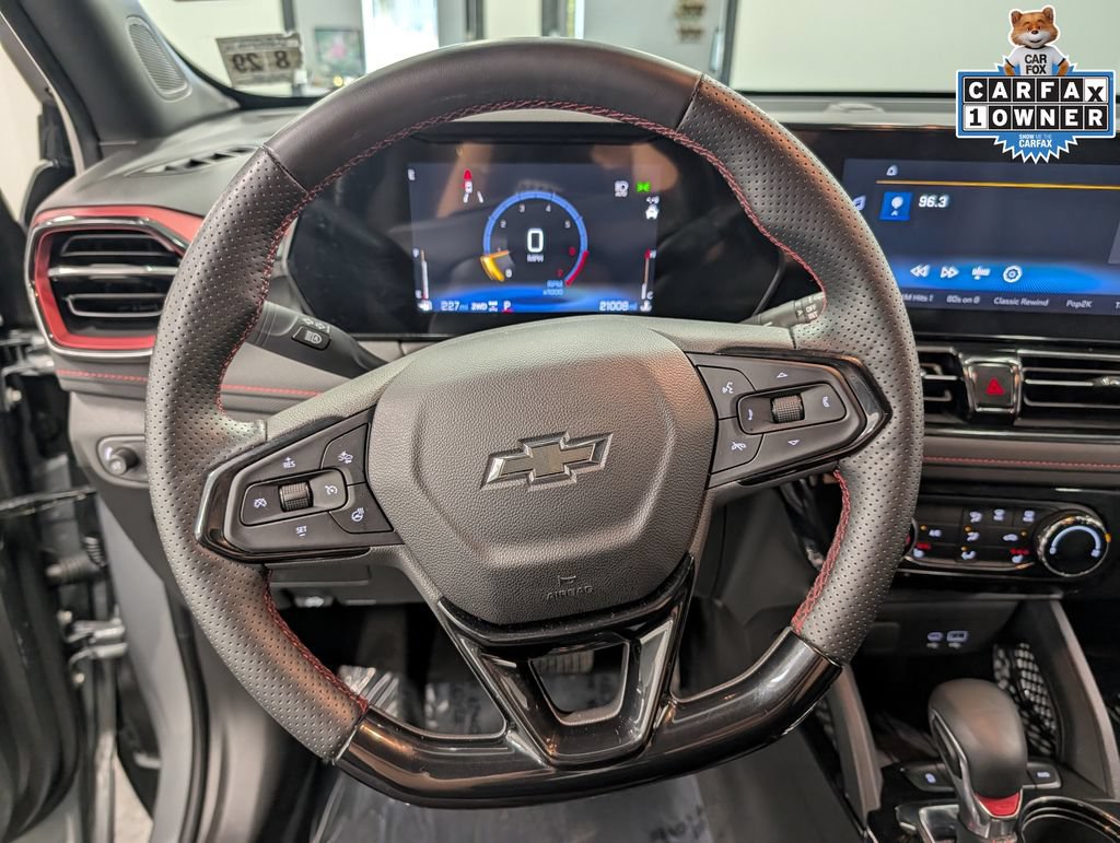 Used 2025 Chevrolet TrailBlazer RS AWD/4WD image 21