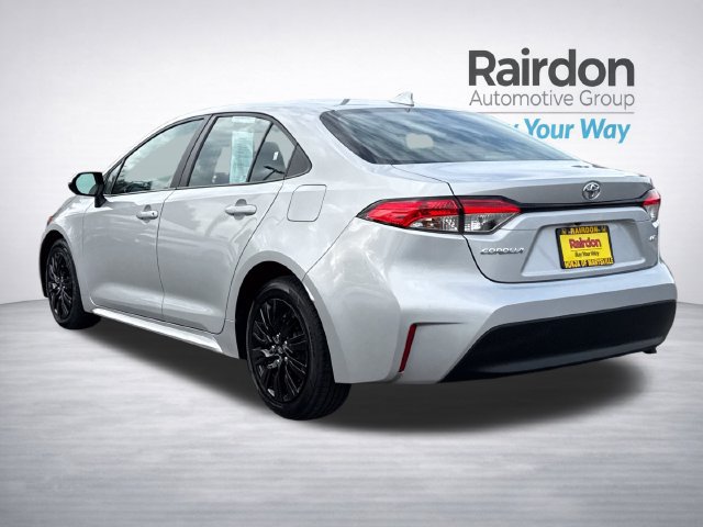 Used 2024 Toyota Corolla LE FWD image 5