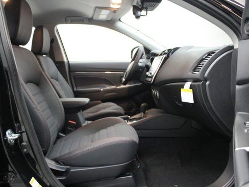 New 2026 Mitsubishi Outlander Sport SE image 18