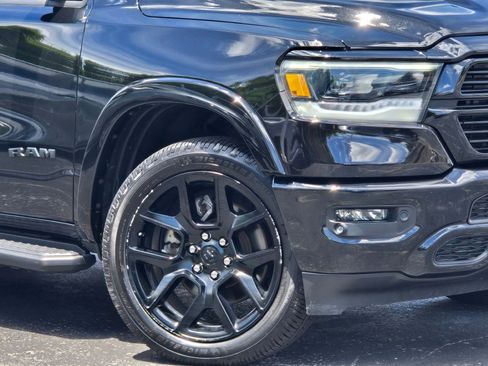 Used 2022 RAM 1500 Laramie AWD/4WD image 3