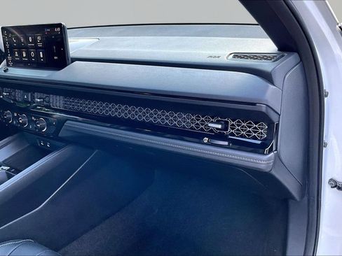Used 2023 Honda Accord Sport image 19