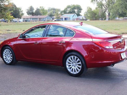 Used 2012 Buick Regal Premium image 8