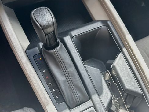 Used 2025 Honda Accord SE image 13