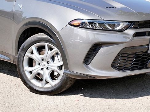 Certified 2024 Dodge Hornet R/T Plus image 4