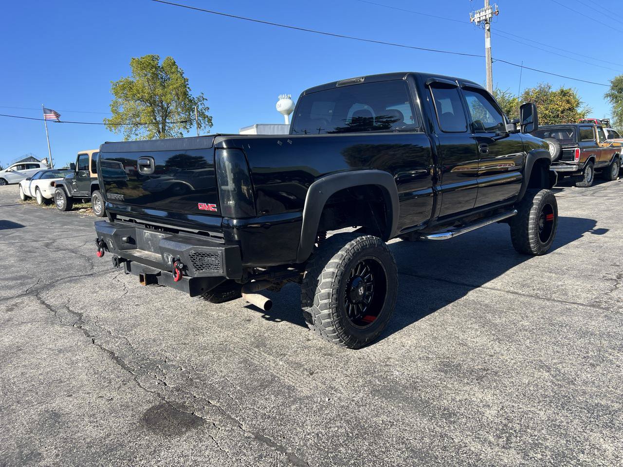 Used 2007 GMC Sierra 2500 SLT w/ Onstar Plus Package AWD/4WD image 6
