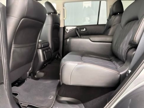 Used 2024 Nissan Armada Platinum w/ Captain's Chairs Package AWD/4WD image 17
