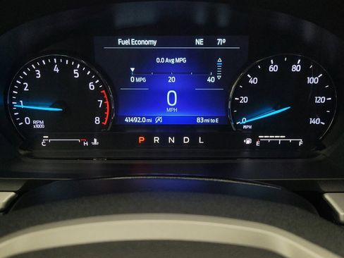 Used 2021 Ford Explorer XLT AWD/4WD image 23