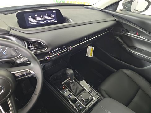 Certified 2025 MAZDA CX-30 AWD 2.5 S w/ Select Sport Pkg image 24