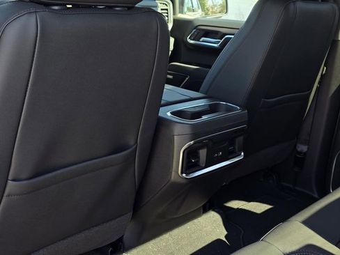 New 2026 GMC Sierra 1500 SLT w/ SLT Premium Package image 16