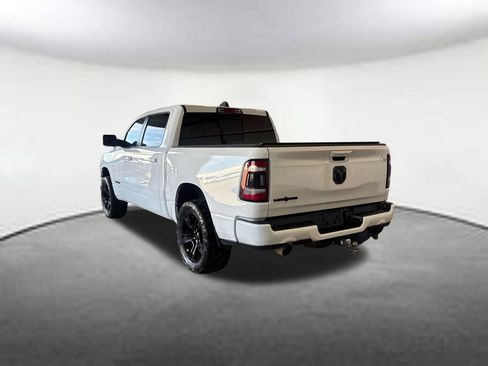 Used 2020 RAM 1500 Lone Star RWD image 3