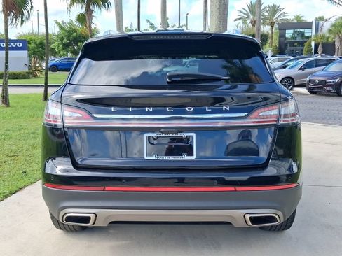 Used 2023 Lincoln Nautilus Reserve FWD image 5