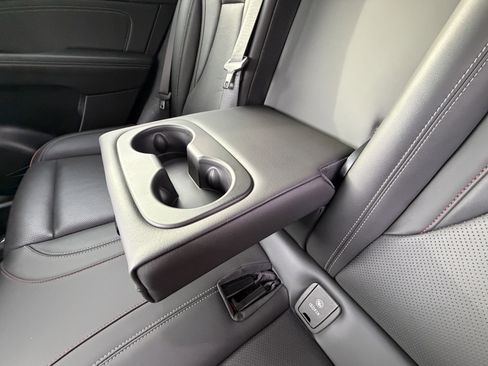 Used 2023 Buick Envision Essence w/ Sport Touring Package image 18