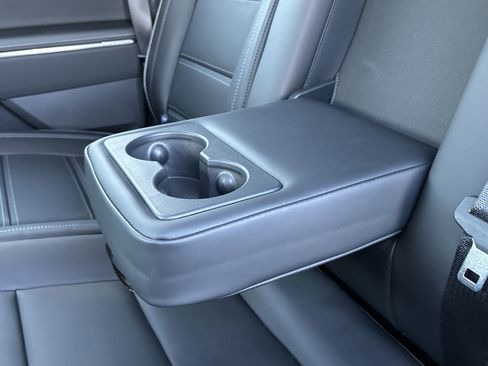 New 2025 GMC Sierra EV Denali image 78