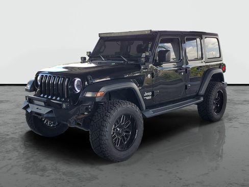 Used 2020 Jeep Wrangler Unlimited Sport S AWD/4WD image 4